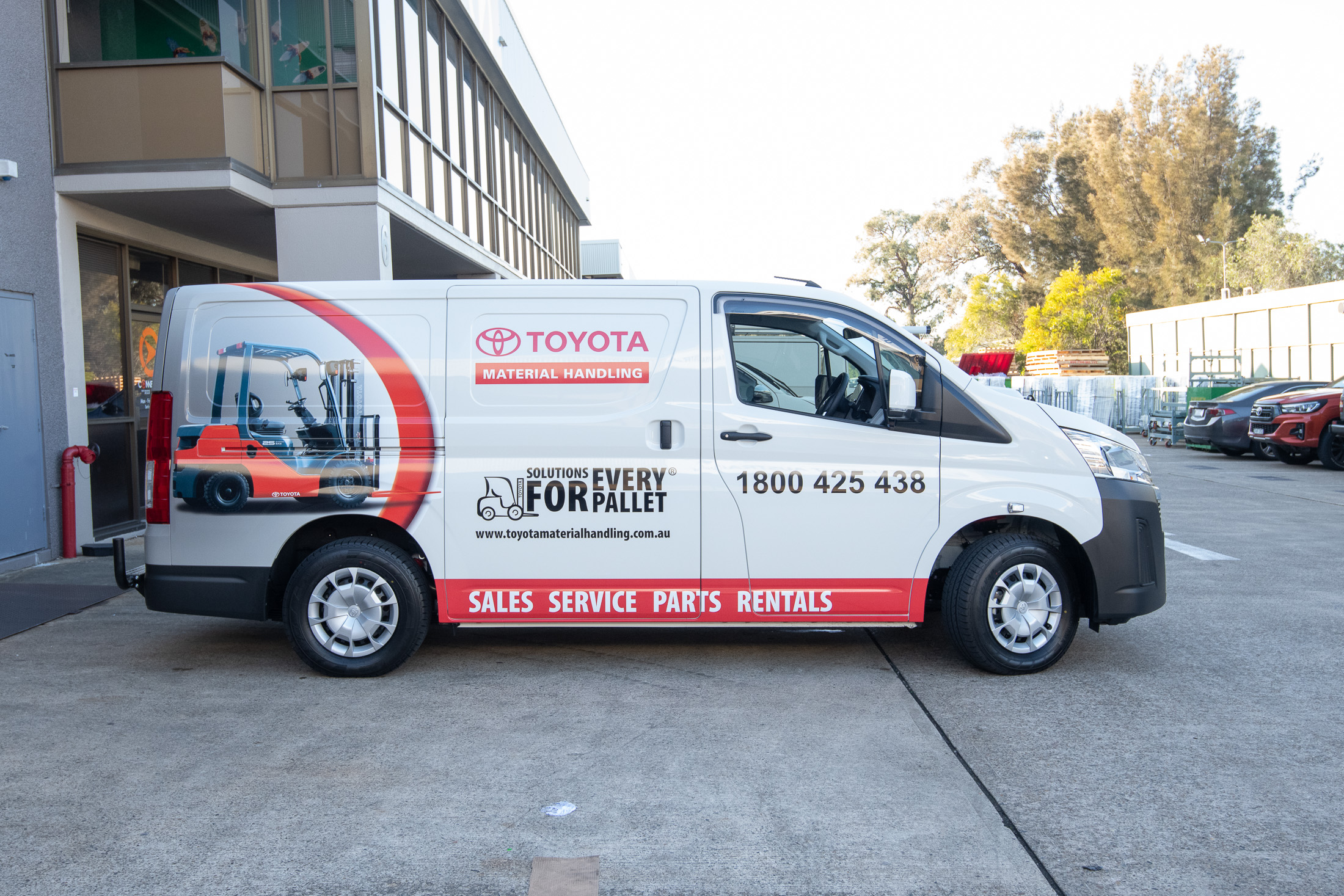 Toyota Material Handling vehicle with new Takeuchi branding